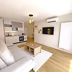 Center Massena Apartment