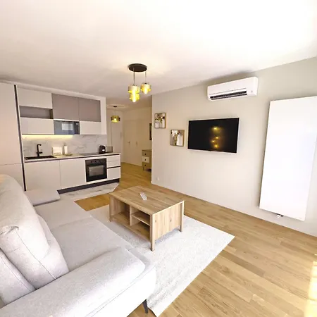 Center Massena Апартаменты